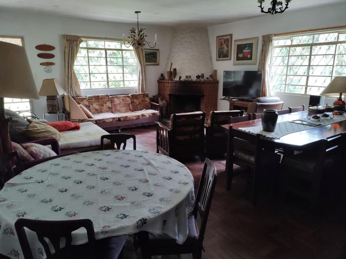Casa Em Campos Do Jordao - 3 Quartos, Com Churrasqueira Buitenkant foto