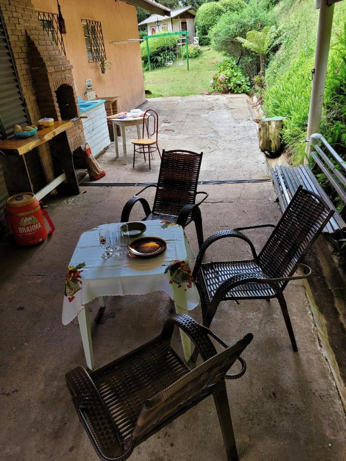 Casa Em Campos Do Jordao - 3 Quartos, Com Churrasqueira Buitenkant foto