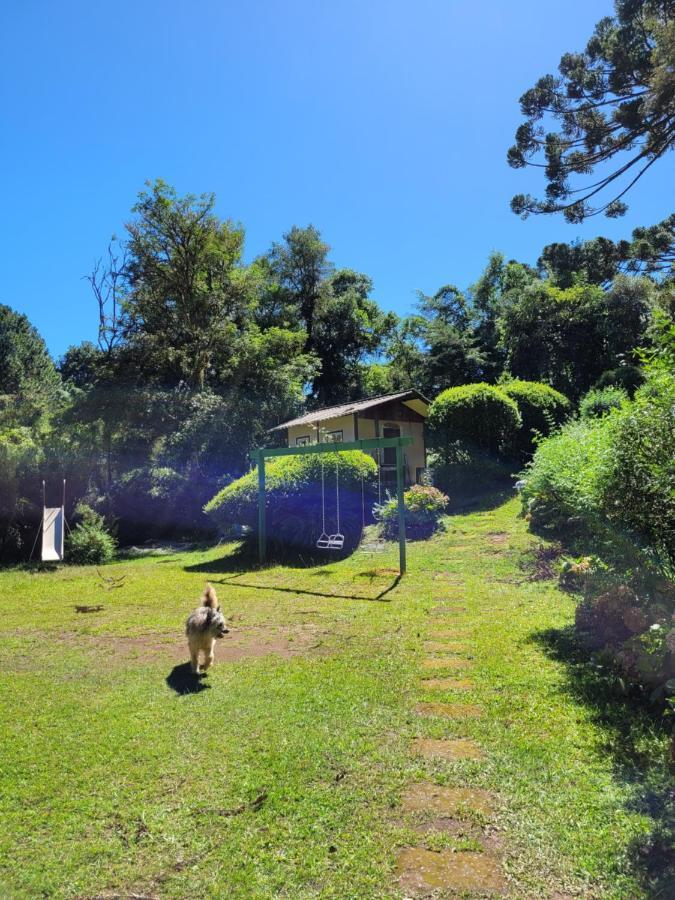 Casa Em Campos Do Jordao - 3 Quartos, Com Churrasqueira Buitenkant foto